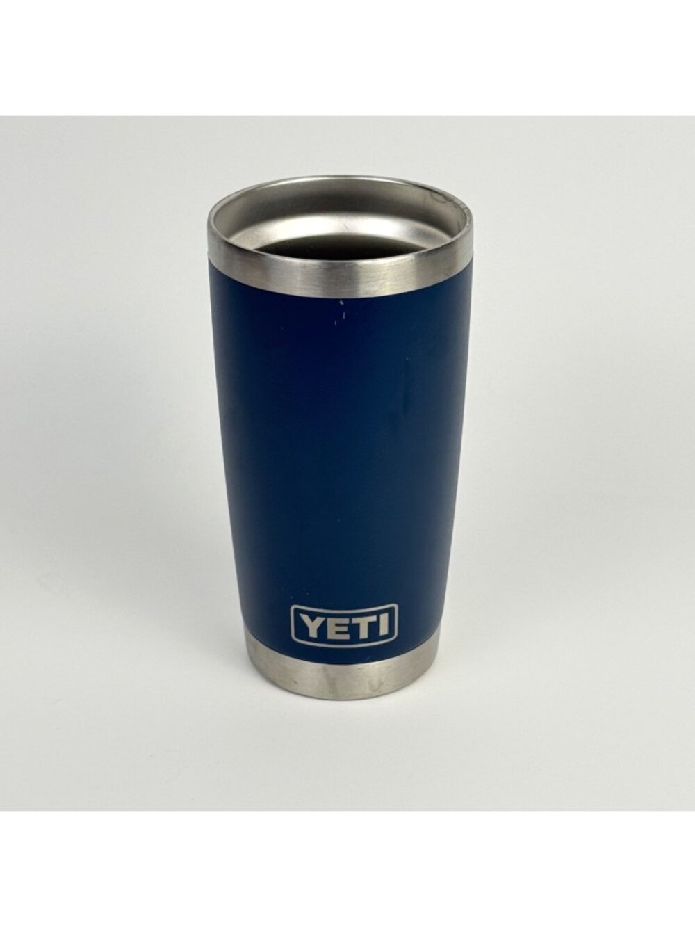 Yeti Navy Blue Rambler 20 oz. Insulated Tumbler No Lid